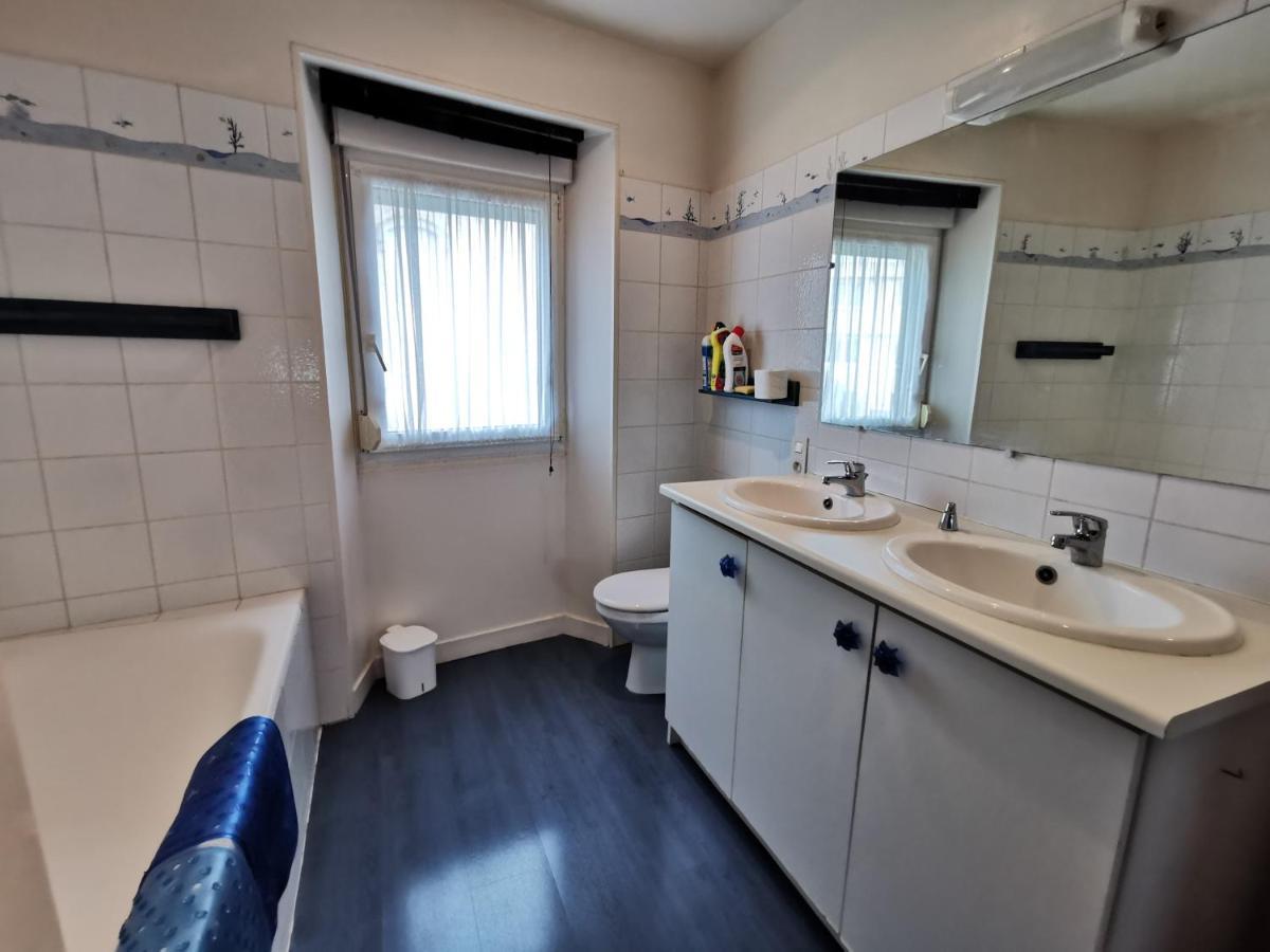 Le Petit Michelet Apartment Granville Exterior photo